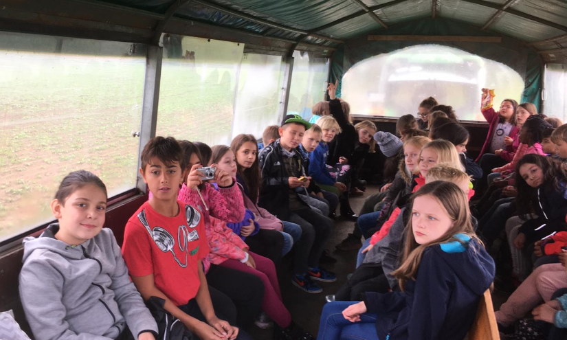 KL2 Planwagen innen